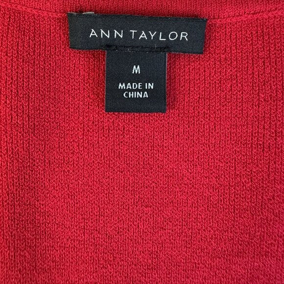 Red Ann Taylor Laser Cut Flounce Sweater Dress Sz Medium - Picture 6 of 8